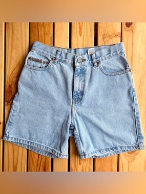 Calvin Klein Y2K Denim Shorts Vintage High Rise Light Wash Mom Shorts Size 6